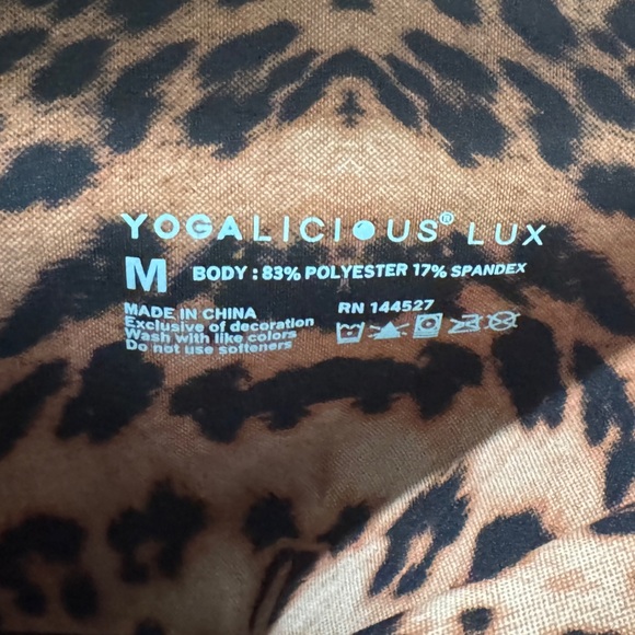 Yogalicious Lux Leopard Print Leggings Size Medium Super High Rise Ankle Length - Picture 8 of 14